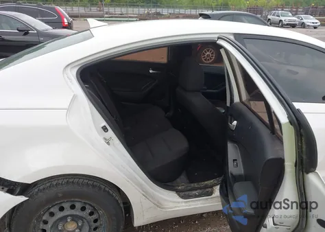 2018 Kia Forte Lx from USA, damaged, VIN 3KPFK4A71JE233658